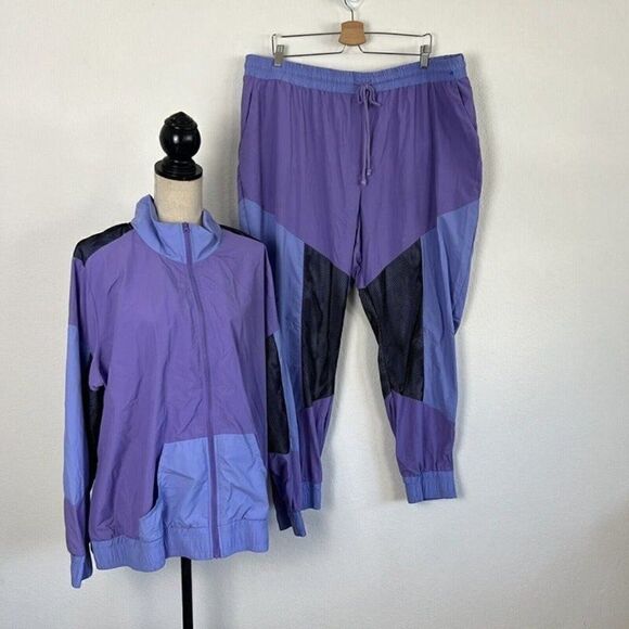 Ashro Womens Plus Size Retro Purple Mesh Nylon Active Lounge Pant and Jacket Set - Picture 2 of 12